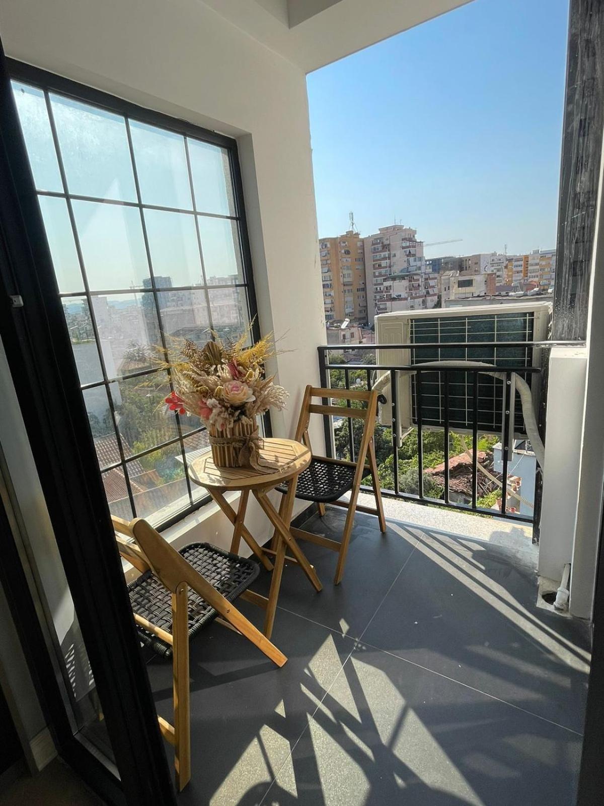 Luxury One Bedroom Apartment Tirana Exterior foto